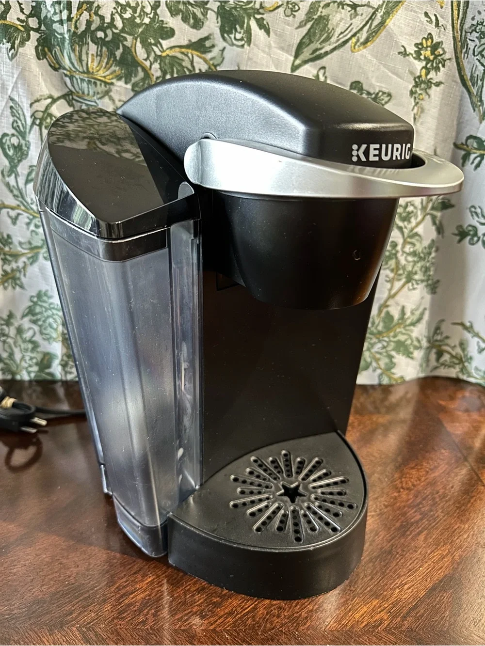 Keurig K-Classic Single Serve Coffee Maker